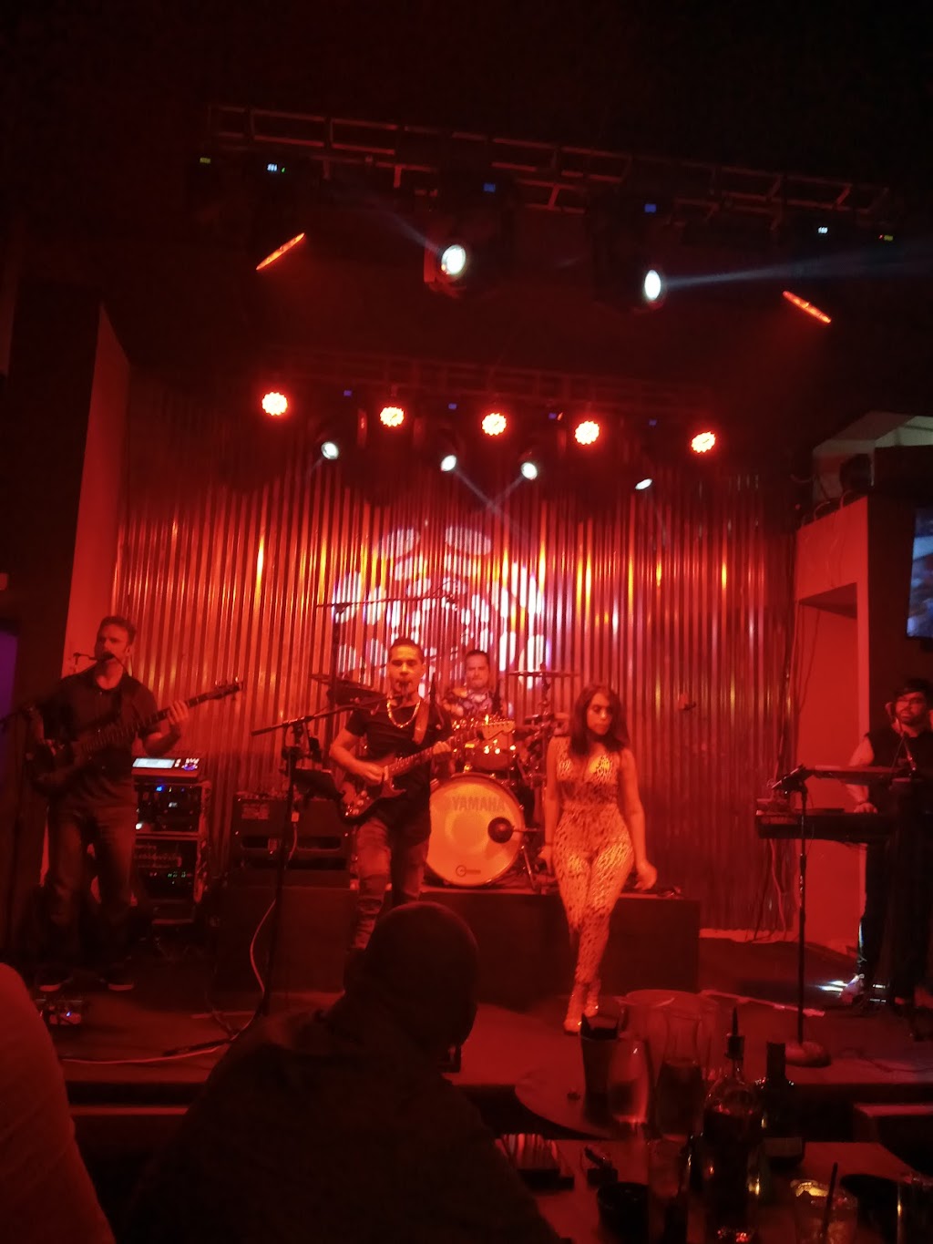 Lada 52 Bar & grill | restaurant | 4001 S Shary Rd #100, Mission, TX 78572, USA | 9566240868 OR +1 956-624-0868