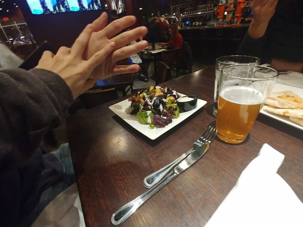 Wild Wood Pizza | restaurant | 1600 Village Market Blvd SE suite 120, Leesburg, VA 20175, USA | 7034431600 OR +1 703-443-1600