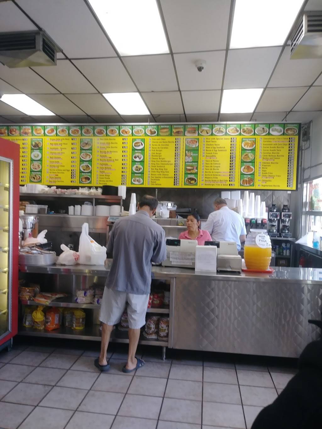 Lucys Restaurant | restaurant | 10701 Long Beach Blvd, Lynwood, CA 90262, USA | 3106032630 OR +1 310-603-2630