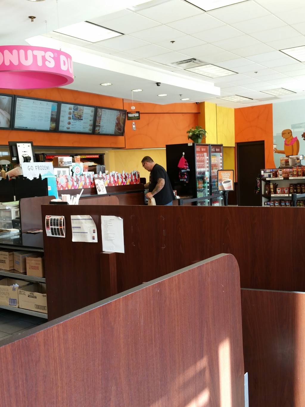 Dunkin | bakery | 350 Cottage Street Unit #1 Satellite, Springfield, MA 01104, USA | 4137375905 OR +1 413-737-5905