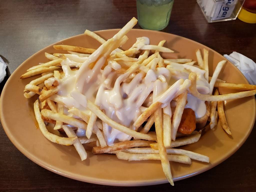 Horseshoe Lounge & Restaurant | restaurant | 410 St Louis Rd, Collinsville, IL 62234, USA | 6183459350 OR +1 618-345-9350