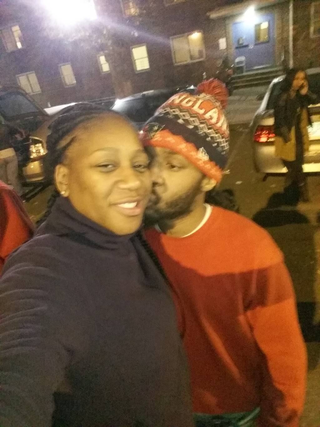 New Garden Restaurant | restaurant | 93 Maple Ave, Newark, NJ 07112, USA | 9739234022 OR +1 973-923-4022