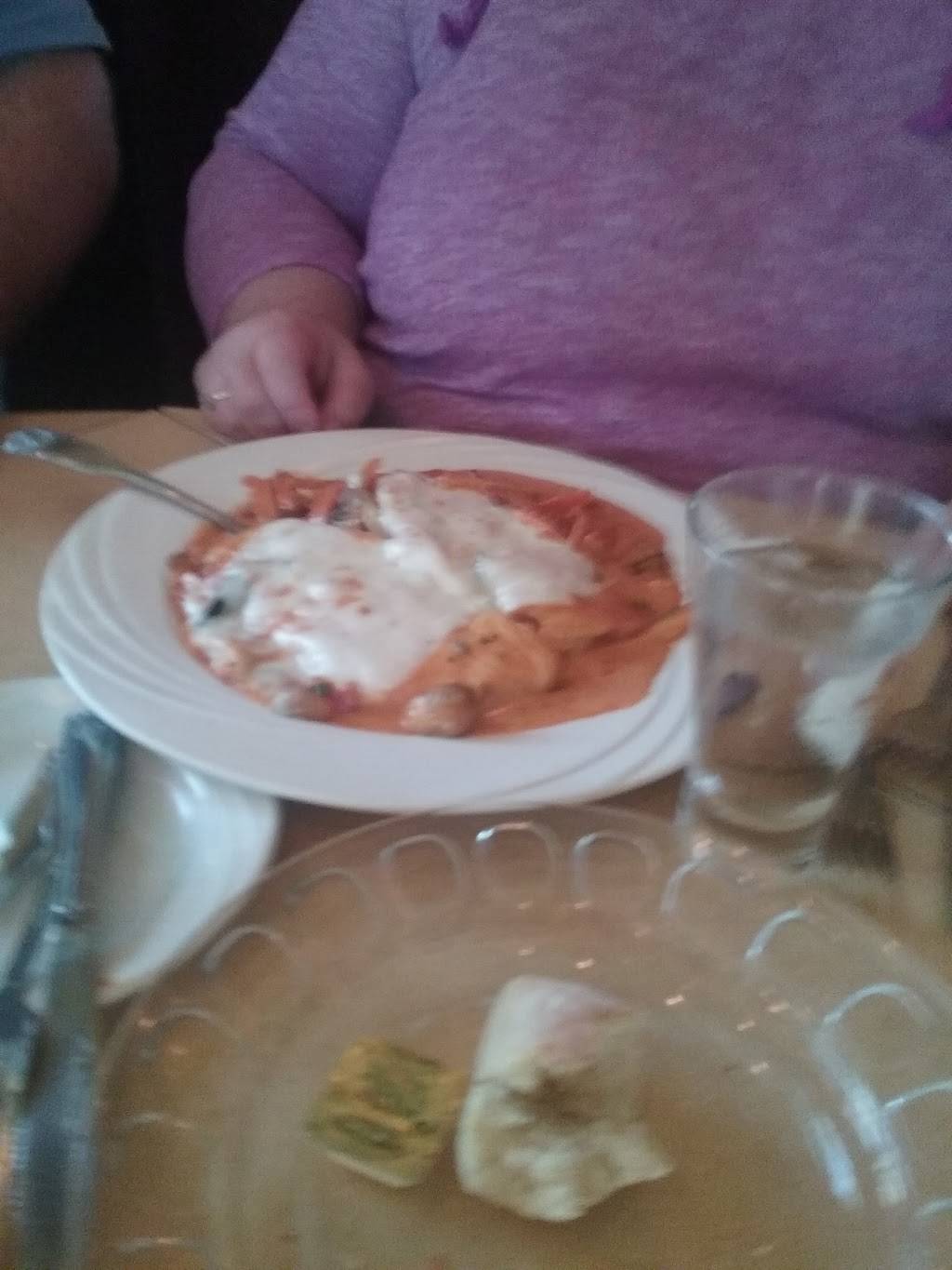 Tullias | restaurant | 589 NJ-73, West Berlin, NJ 08091, USA | 8567677761 OR +1 856-767-7761