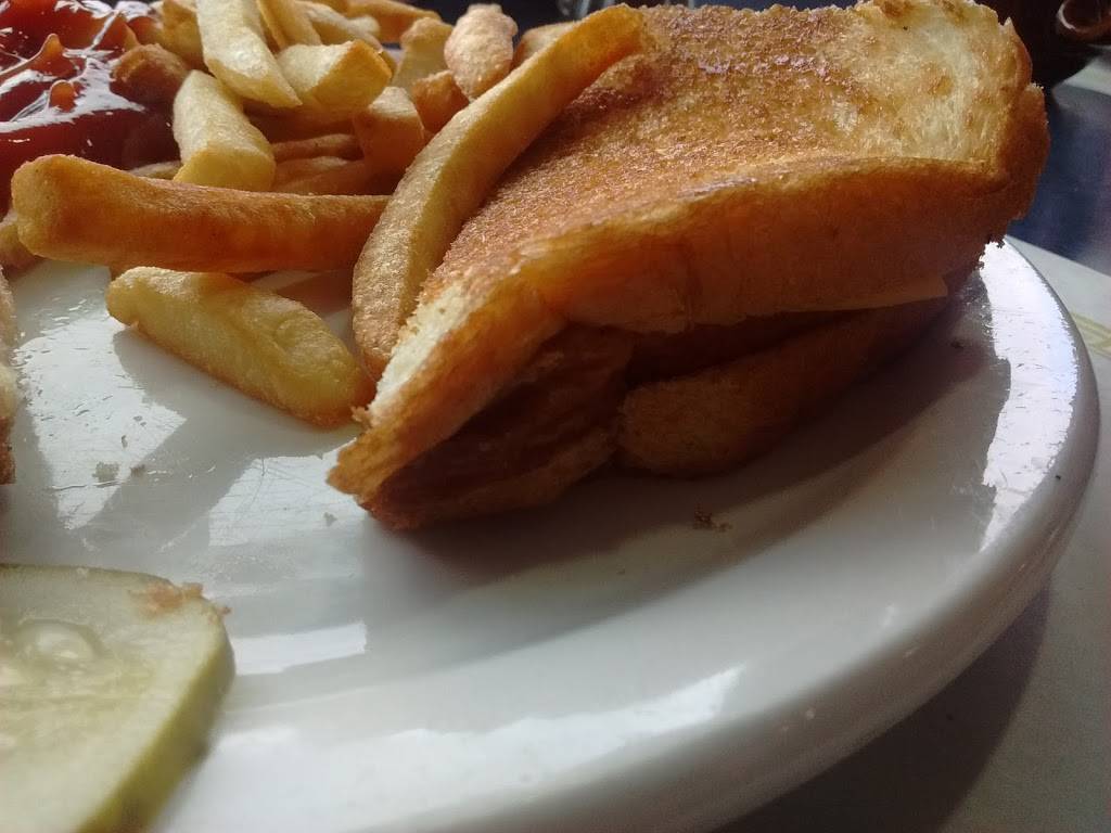 New Beginnings Restaurant | restaurant | 5400 Division Ave S, Kentwood, MI 49548, USA | 6169882898 OR +1 616-988-2898