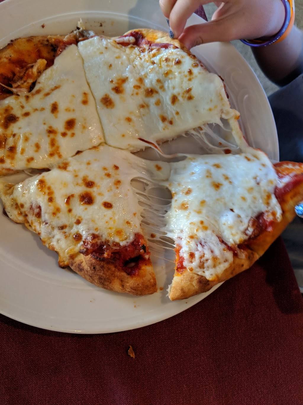 Mountain Pie Company | restaurant | 3522 Teays Valley Road A, Hurricane, WV 25526, USA | 3043976249 OR +1 304-397-6249