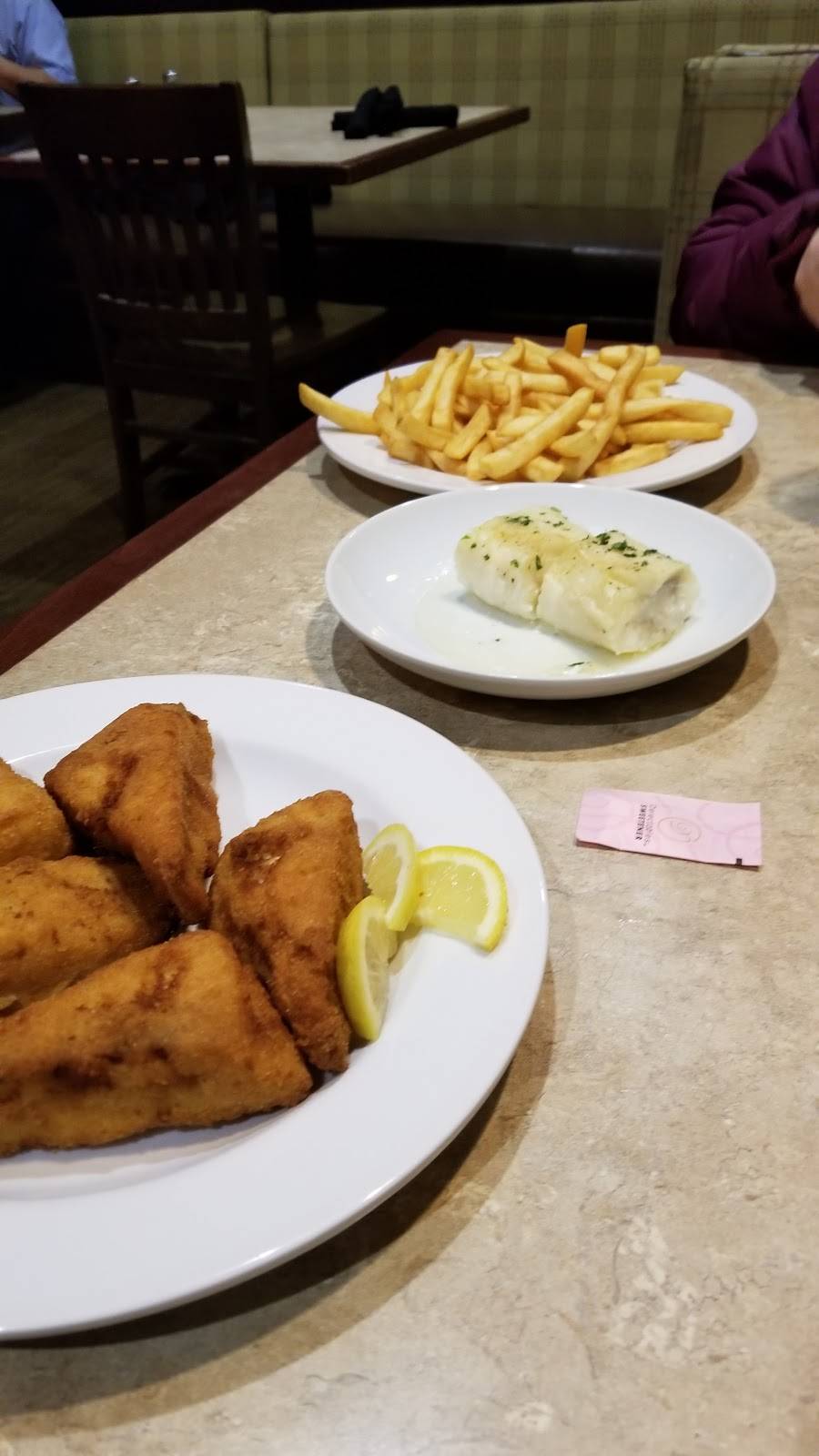 Prairie Grille | restaurant | 100 W 76th St, Davenport, IA 52806, USA | 5633866900 OR +1 563-386-6900