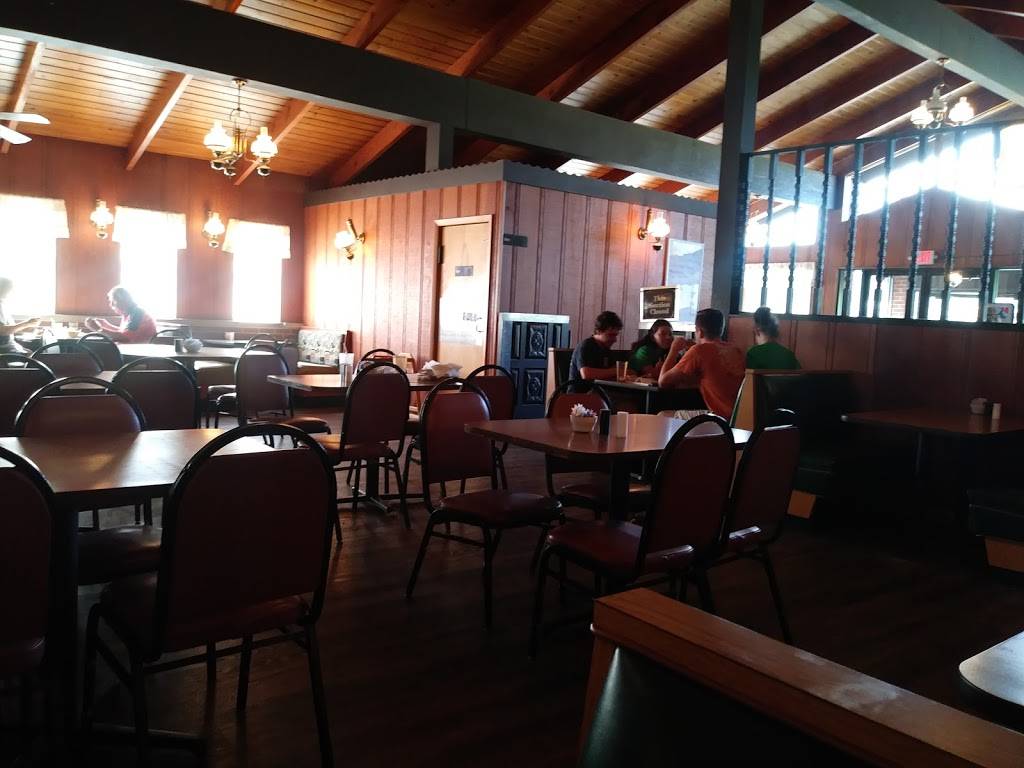 Waffle Hut | restaurant | 2118 Sutton Ln, Sutton, WV 26601, USA | 3047652775 OR +1 304-765-2775