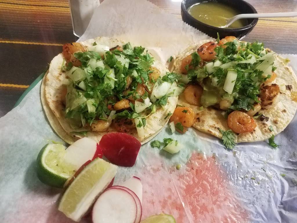 El Nopal | restaurant | 961 Nassau Rd, Uniondale, NY 11553, USA | 5163078814 OR +1 516-307-8814