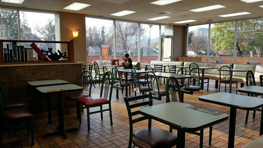 McDonalds | cafe | 105 Bernal Rd, San Jose, CA 95119, USA | 4085789835 OR +1 408-578-9835