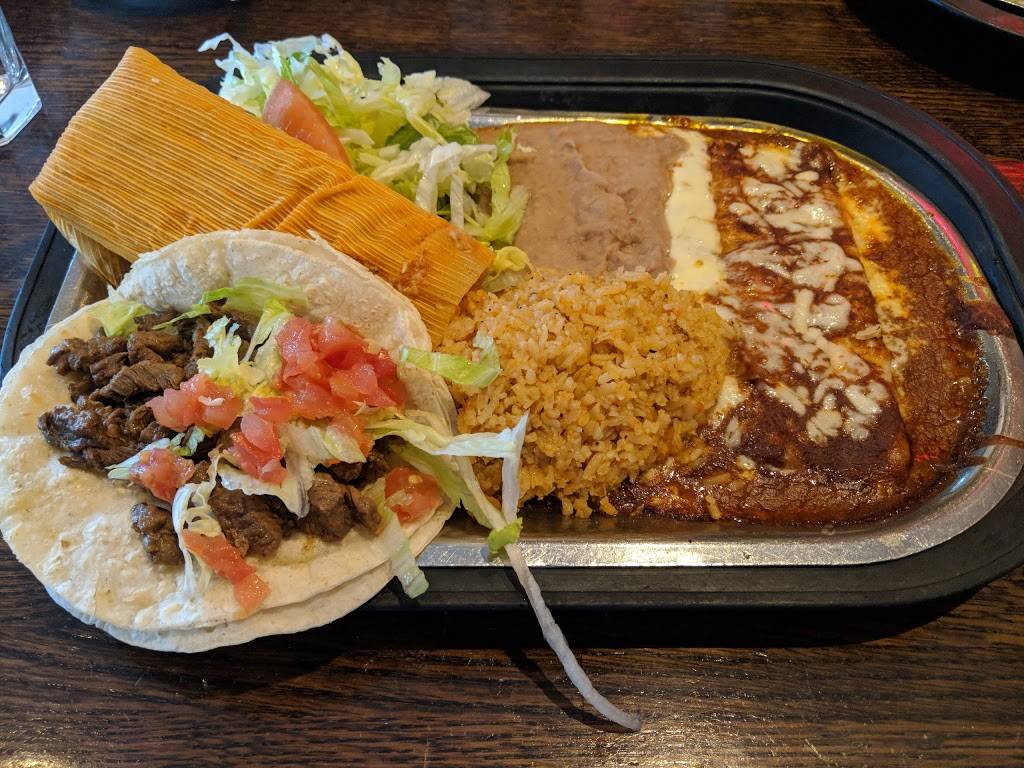 Javiers Sabor Mexicano & Agave Bar | restaurant | 8 W Miner St, Arlington Heights, IL 60004, USA | 8472557075 OR +1 847-255-7075