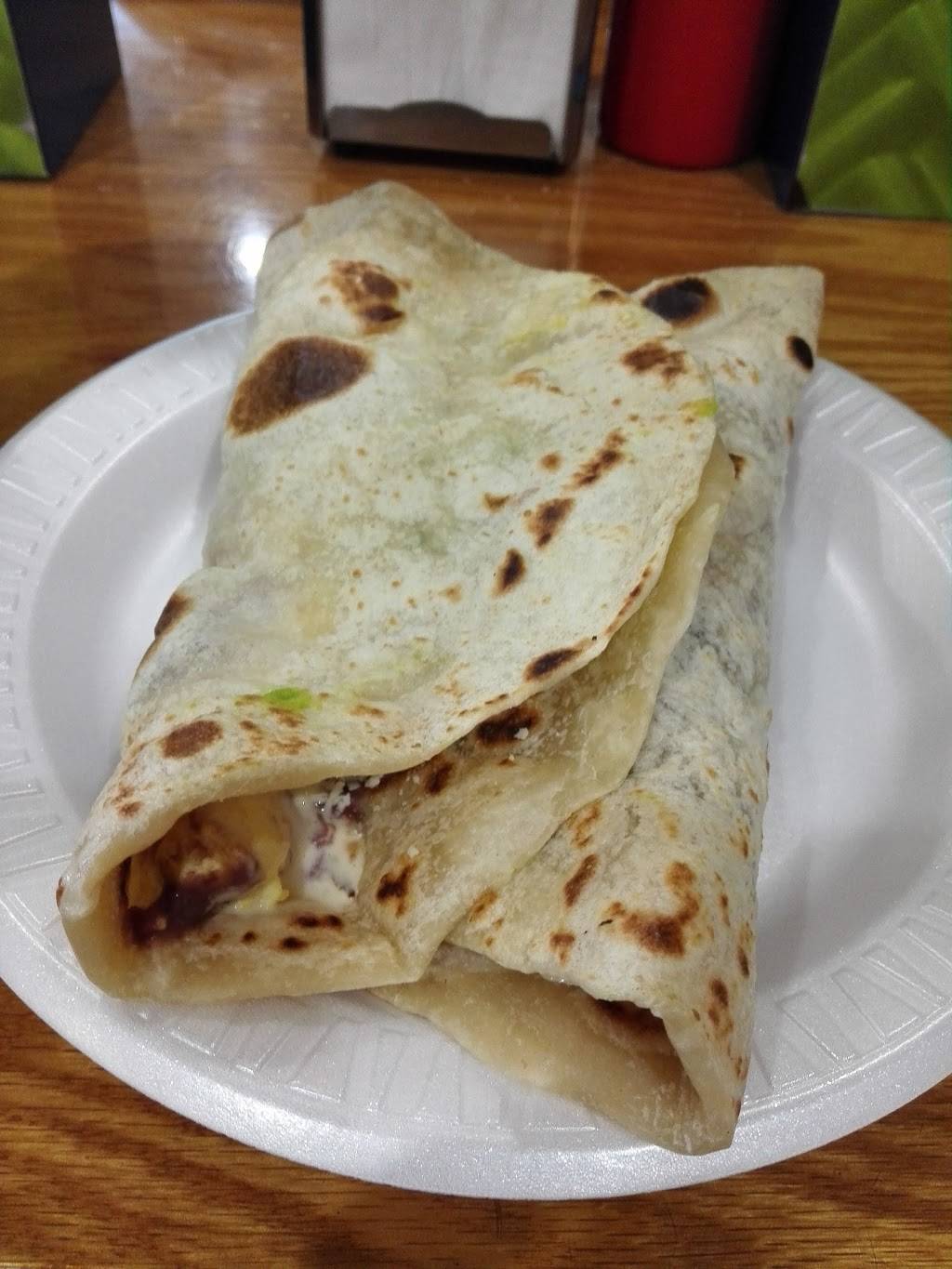 Izalco Deli | restaurant | 3239, 1558 Brentwood Rd, Bay Shore, NY 11706, USA | 6312062979 OR +1 631-206-2979