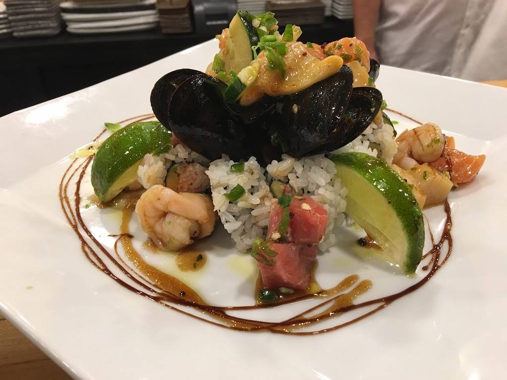 Godaiko Japanese Restaurant | restaurant | 3115 Oak Valley Dr, Ann Arbor, MI 48103, USA | 7349302880 OR +1 734-930-2880