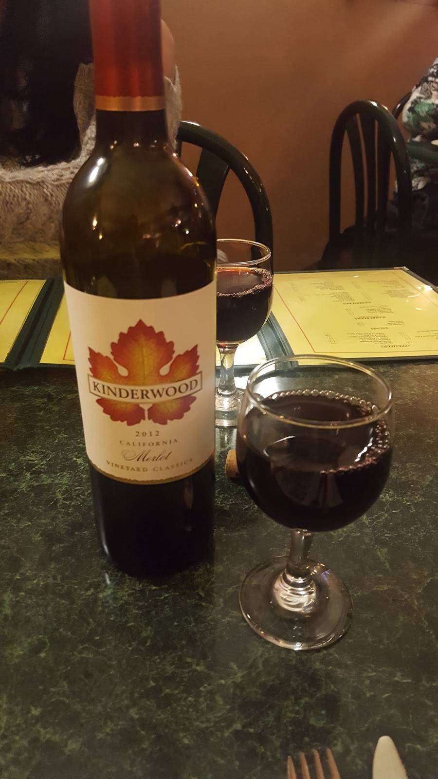 Rocco & Annas Ristorante | restaurant | 302 Main St, Parkesburg, PA 19365, USA | 6108573751 OR +1 610-857-3751