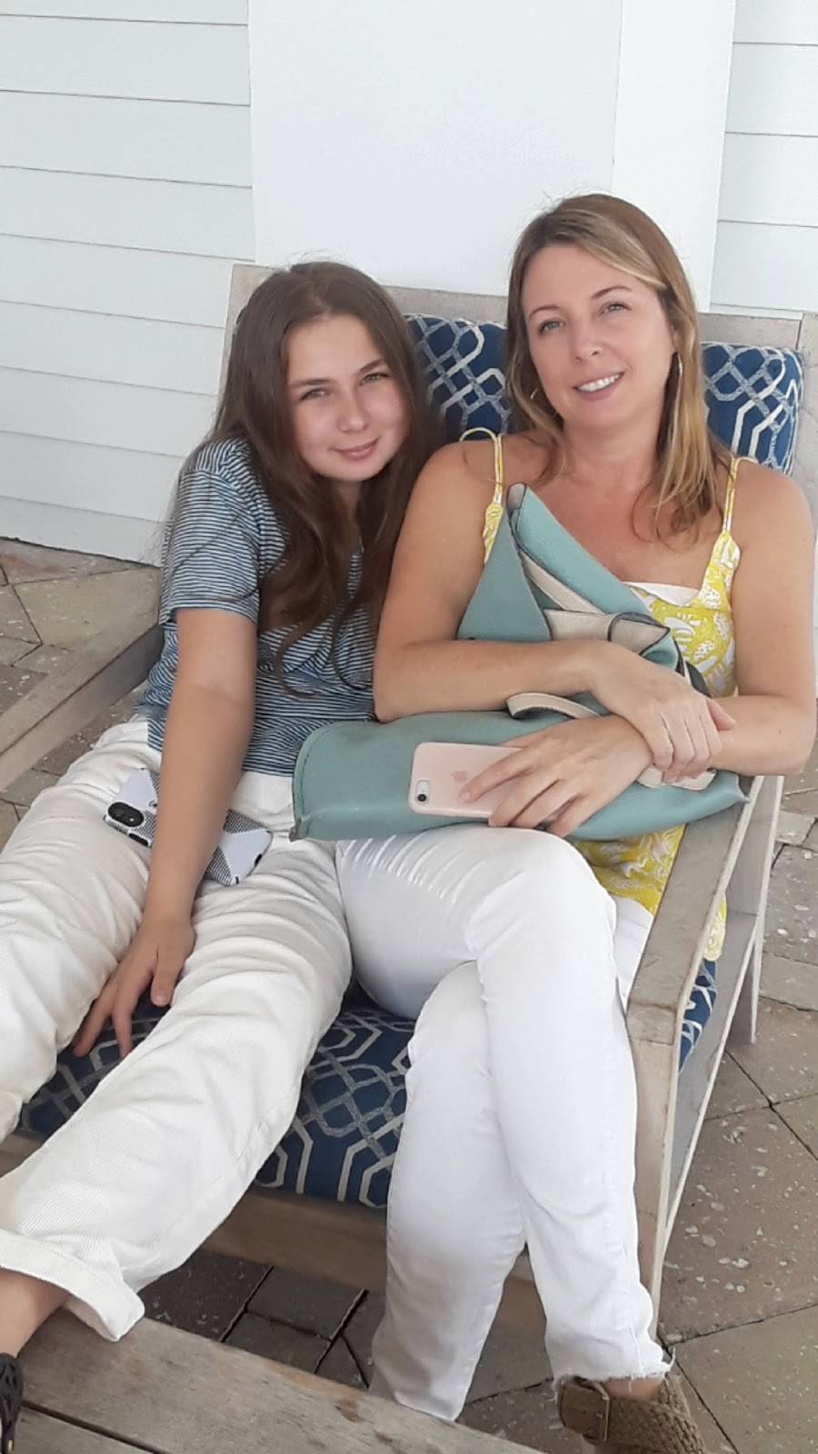 Beach Grill Private Club | restaurant | 35 Ocean Reef Dr, Key Largo, FL 33037, USA | 3053672611 OR +1 305-367-2611