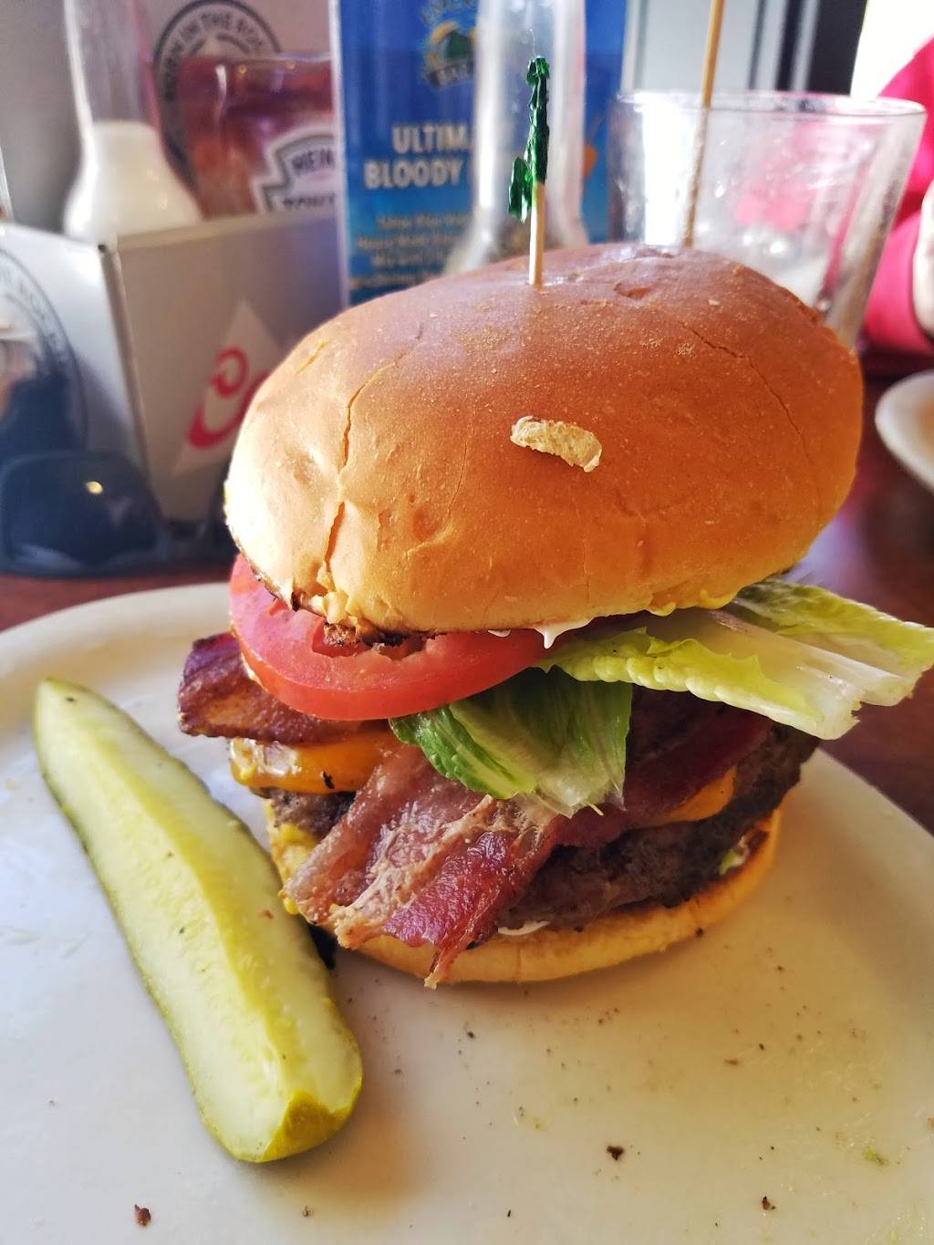 Emerald Bay Bar & Grill | restaurant | 888 Emerald Bay Rd, South Lake Tahoe, CA 96150, USA | 5305417017 OR +1 530-541-7017