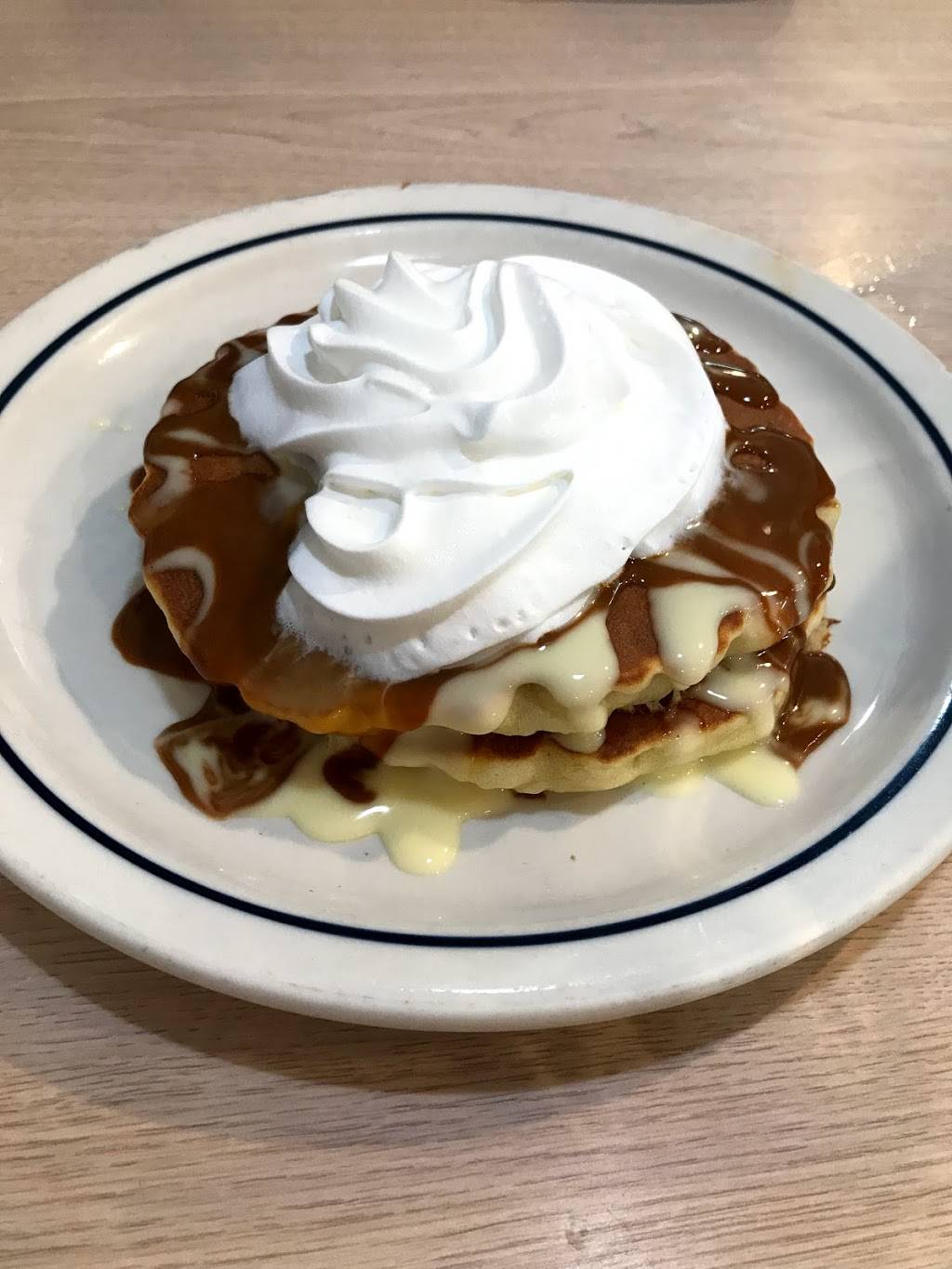 IHOP | restaurant | 200 Main St, Huntington Beach, CA 92648, USA | 7143744553 OR +1 714-374-4553