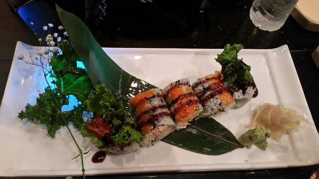 Sakura Restaurant | restaurant | 1104 Bichara Blvd, Lady Lake, FL 32159, USA | 3522058864 OR +1 352-205-8864