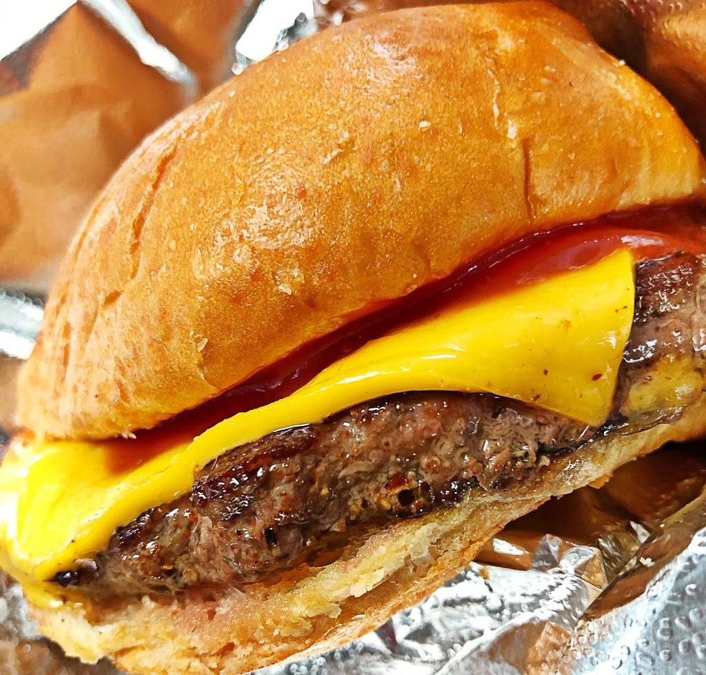 THAT Burger Spot! #2 | restaurant | 10249 Tara Blvd, Jonesboro, GA 30236, USA | 4046001051 OR +1 404-600-1051