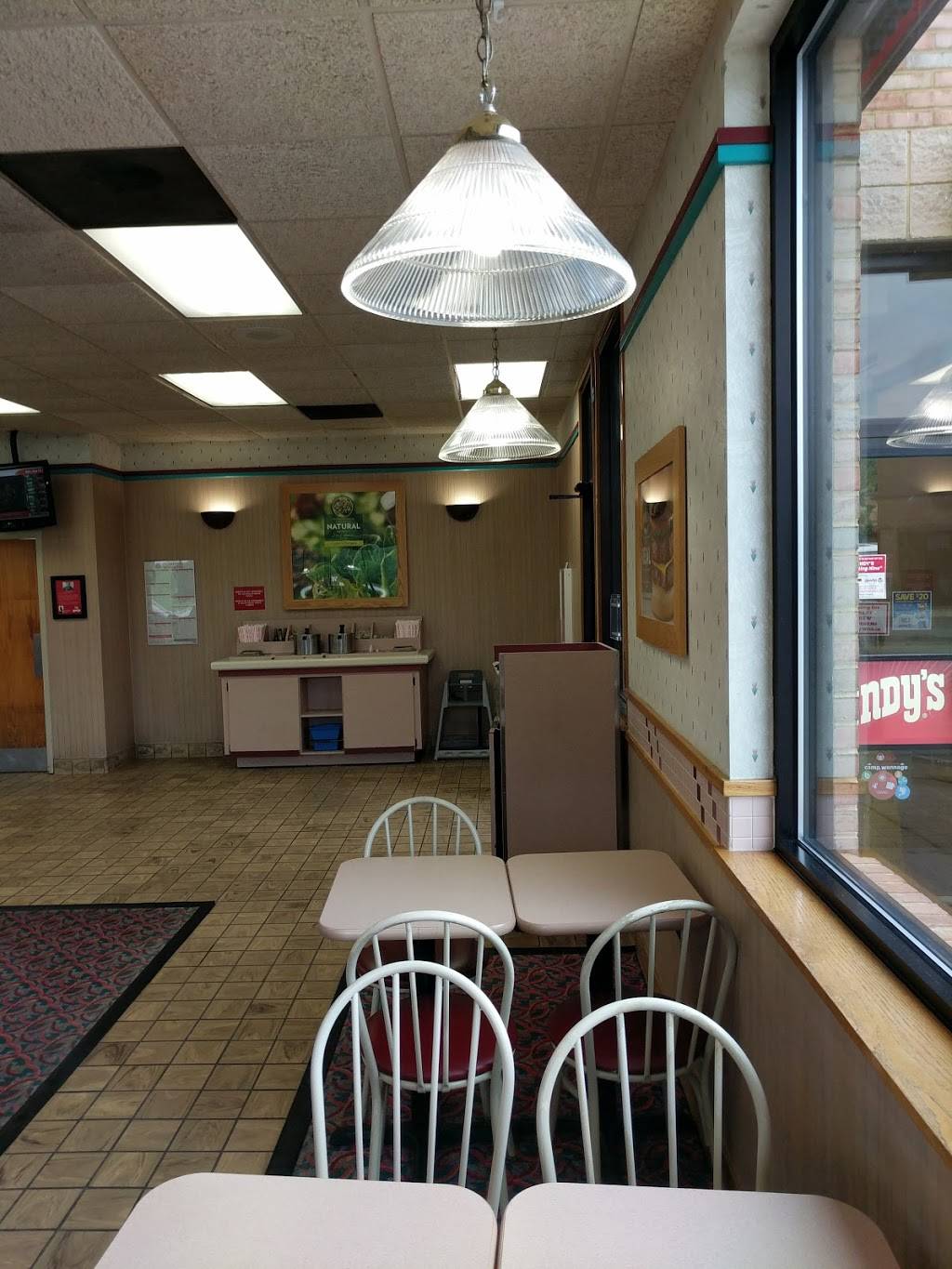Wendys | restaurant | 100 E Central Ave, Edgewater, MD 21037, USA | 4109564868 OR +1 410-956-4868