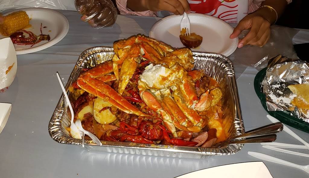 King Cajun Crawfish | restaurant | 924 N Mills Ave, Orlando, FL 32803, USA | 4077048863 OR +1 407-704-8863