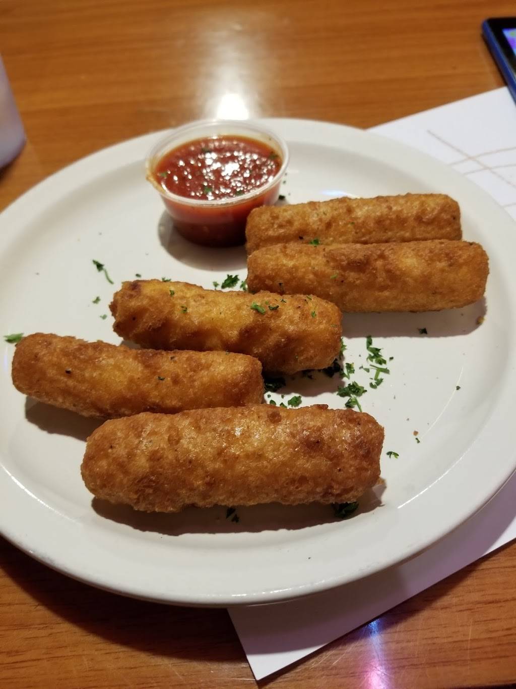 Chris Pizza and Pub | restaurant | 170 Surfrider Blvd, Longs, SC 29568, USA | 8433995665 OR +1 843-399-5665