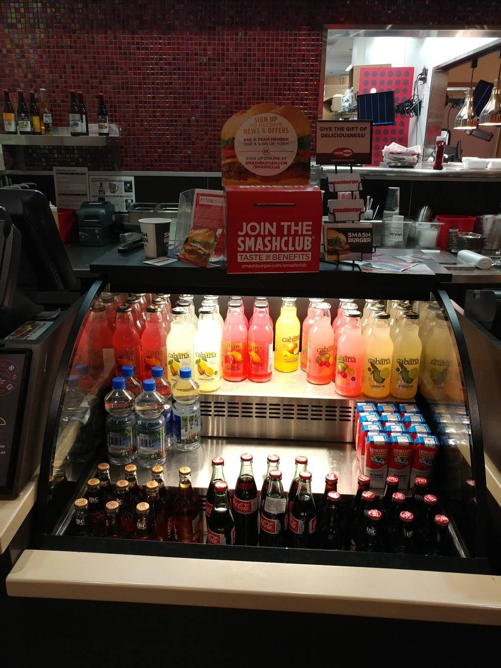 Smashburger | restaurant | 965 Hover St, Longmont, CO 80501, USA | 3034857412 OR +1 303-485-7412