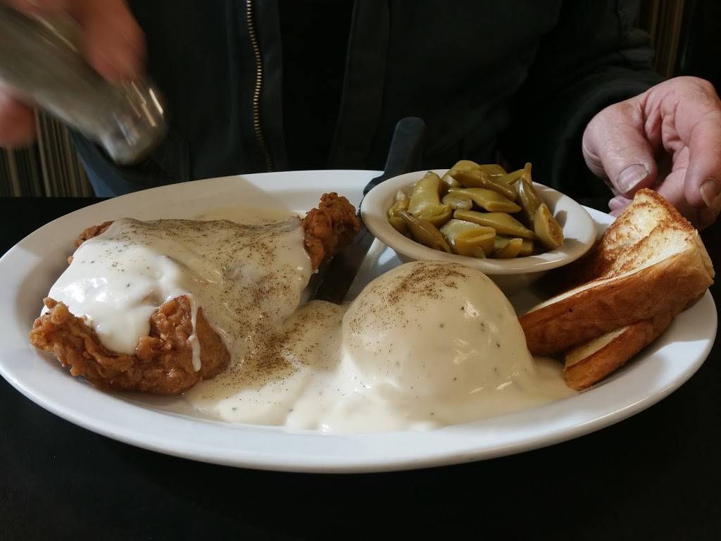 Mc Gees Cafe | restaurant | 140 W Main St, Stratford, OK 74872, USA | 5807592096 OR +1 580-759-2096