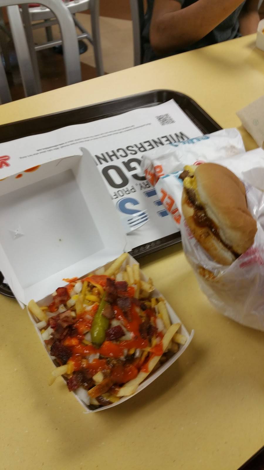 Wienerschnitzel | restaurant | 236 N Chester Ave, Bakersfield, CA 93308, USA | 6613930471 OR +1 661-393-0471