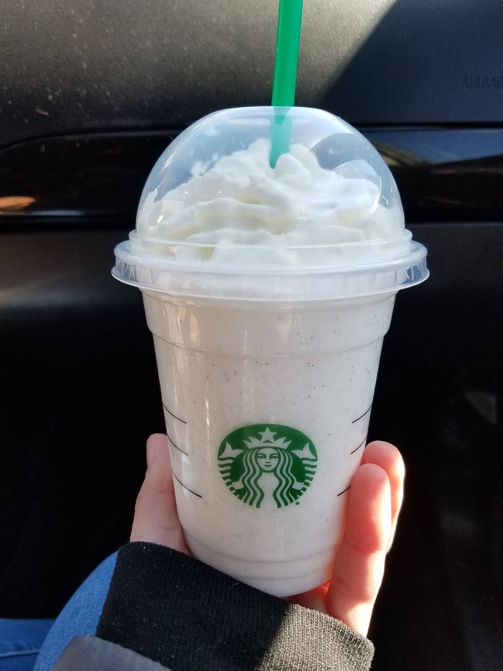 Starbucks | cafe | 9504 Telegraph Rd, Redford Charter Twp, MI 48239, USA | 3134022094 OR +1 313-402-2094