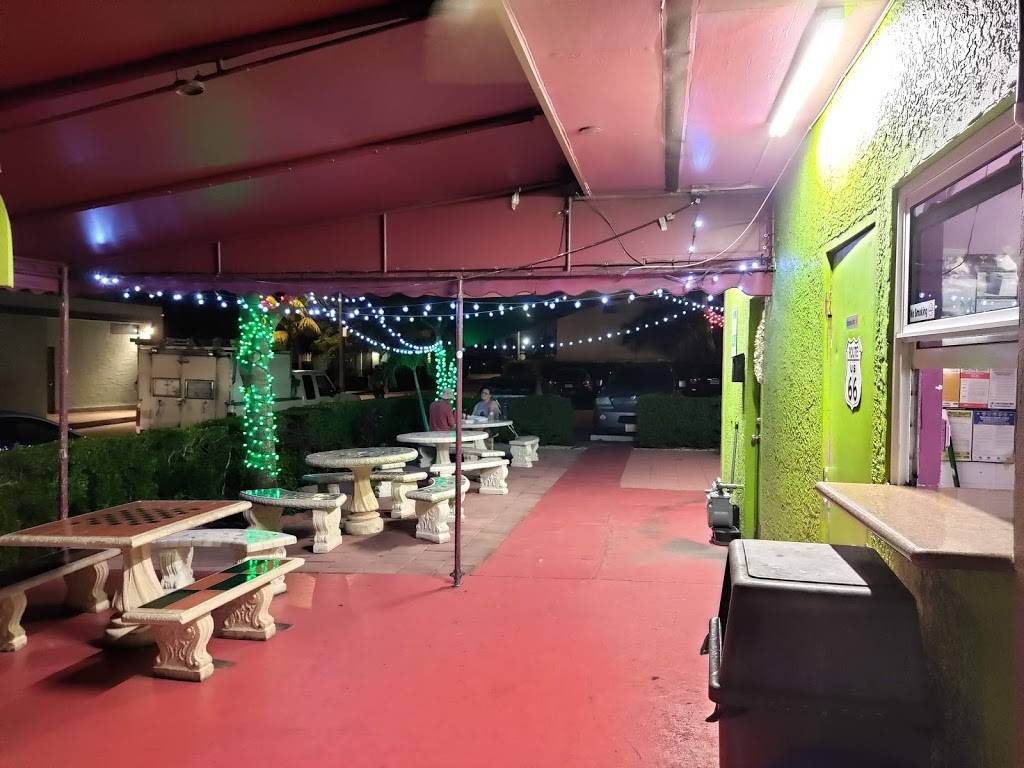 La Placita | restaurant | 00434506000001050, Lake Worth, FL 33462, USA | 5615552605 OR +1 561-555-2605