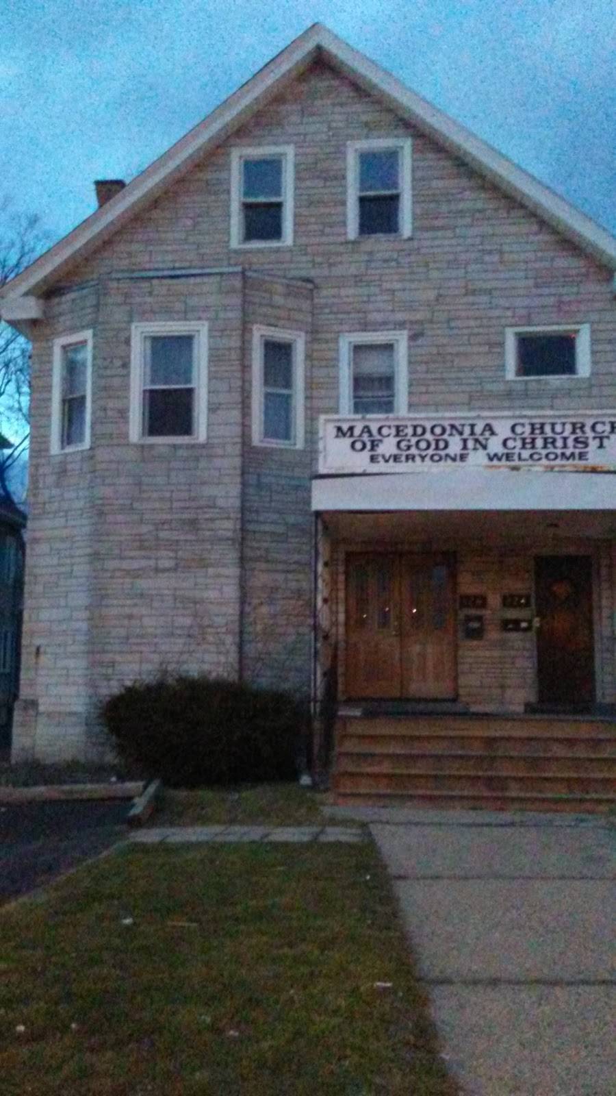 KFC | restaurant | 779 Albany Ave, Hartford, CT 06112, USA | 8602932060 OR +1 860-293-2060