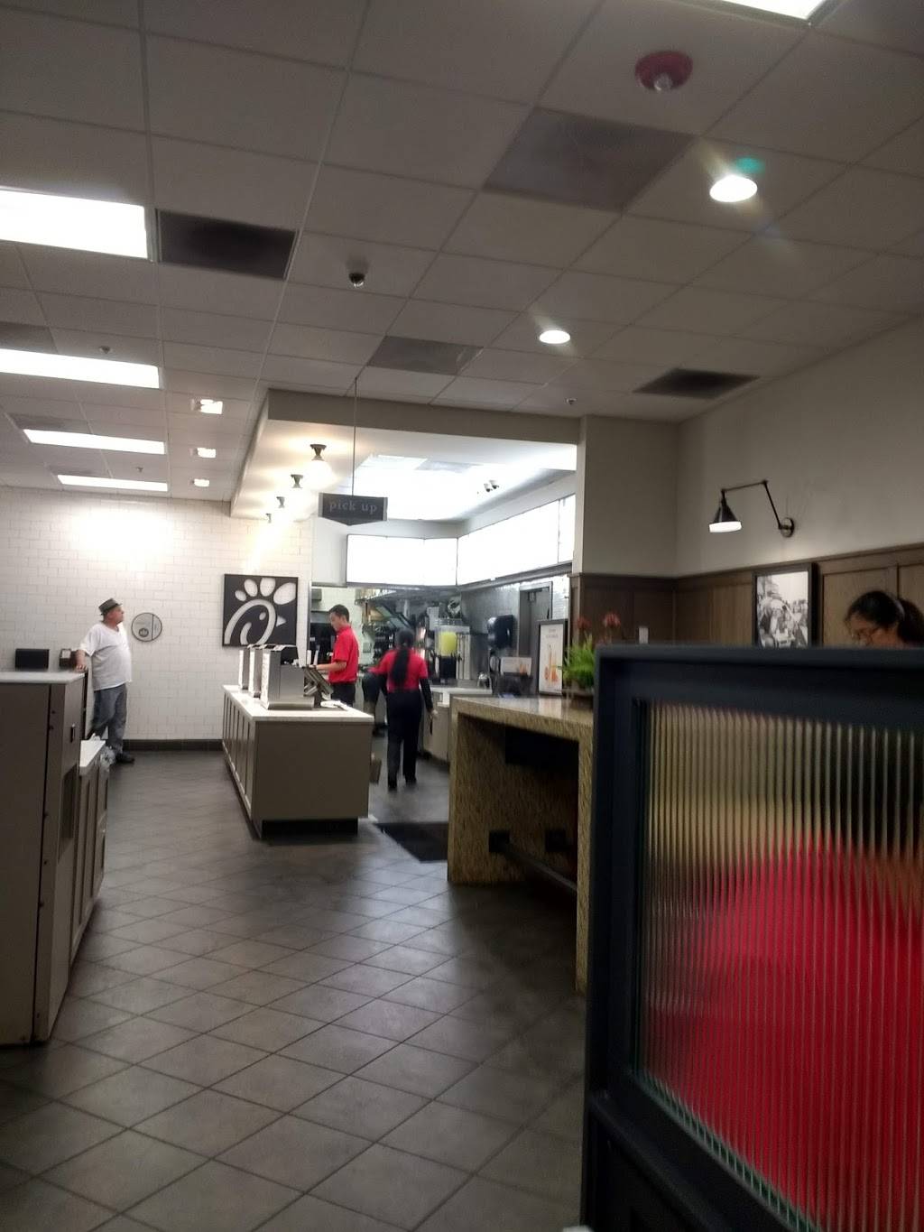 Chick-fil-A | restaurant | 2480 S Rancho Dr, Las Vegas, NV 89102, USA | 7022524232 OR +1 702-252-4232