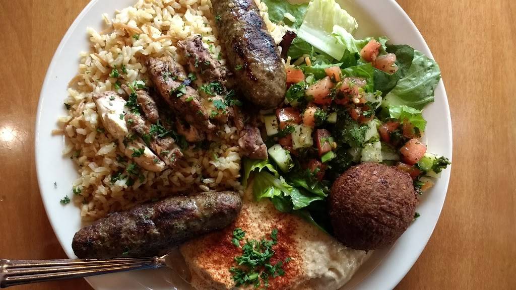 Aladdins Eatery Clintonville | restaurant | 2931 N High St, Columbus, OH 43202, USA | 6142622414 OR +1 614-262-2414