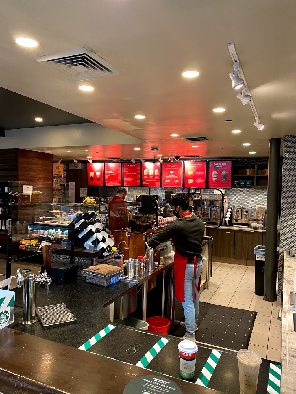 Starbucks | cafe | 79 Stanford Shopping Center, Palo Alto, CA 94304, USA | 6503300754 OR +1 650-330-0754