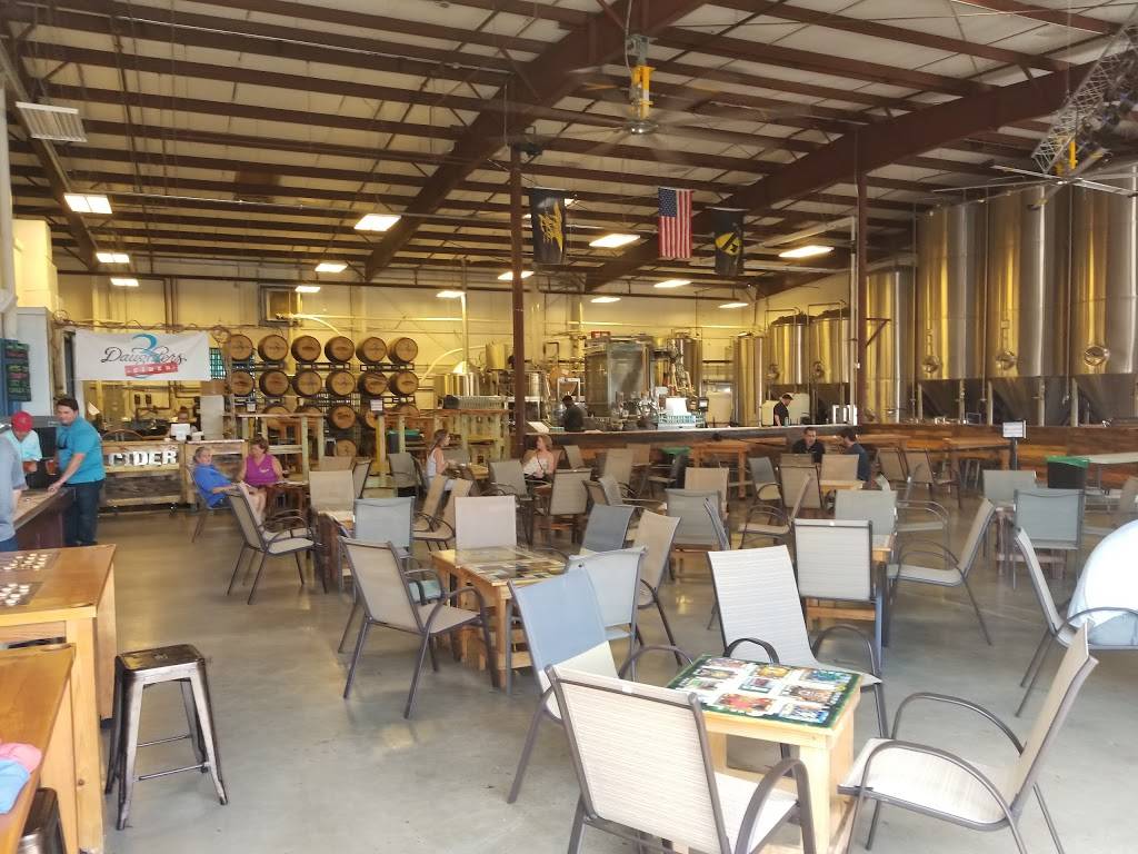 3 Daughters Brewing | restaurant | 222 22nd St S, St. Petersburg, FL 33712, USA | 7274956002 OR +1 727-495-6002