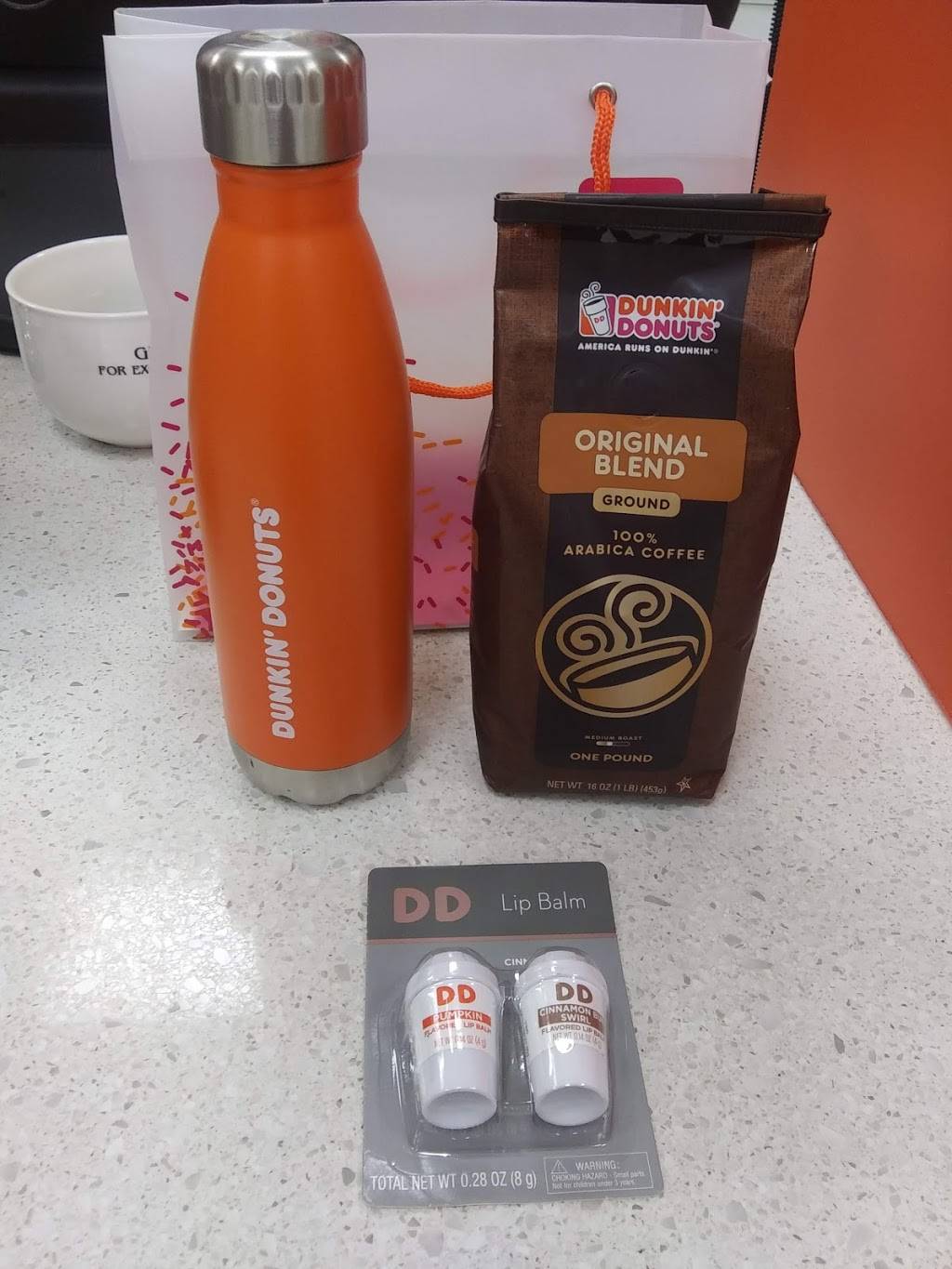 Dunkin | bakery | 615 Meadow St, Littleton, NH 03561, USA | 6034447474 OR +1 603-444-7474