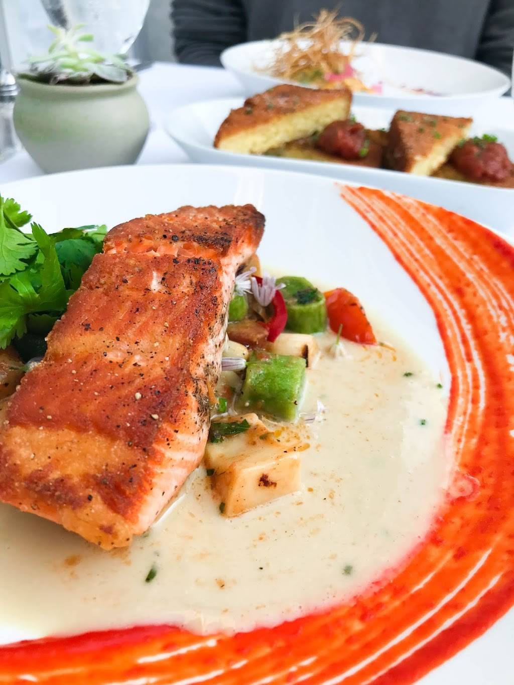 Detente | restaurant | 15 Winter St, Edgartown, MA 02539, USA | 5086278810 OR +1 508-627-8810