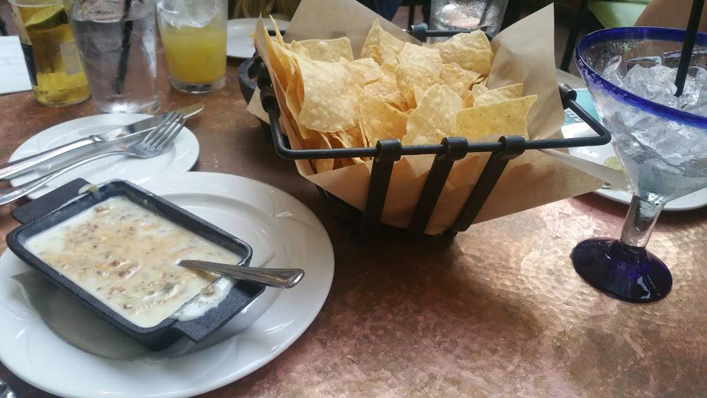 Solario Cantina | restaurant | 2800 Opryland Dr, Nashville, TN 37214, USA | 6154586848 OR +1 615-458-6848