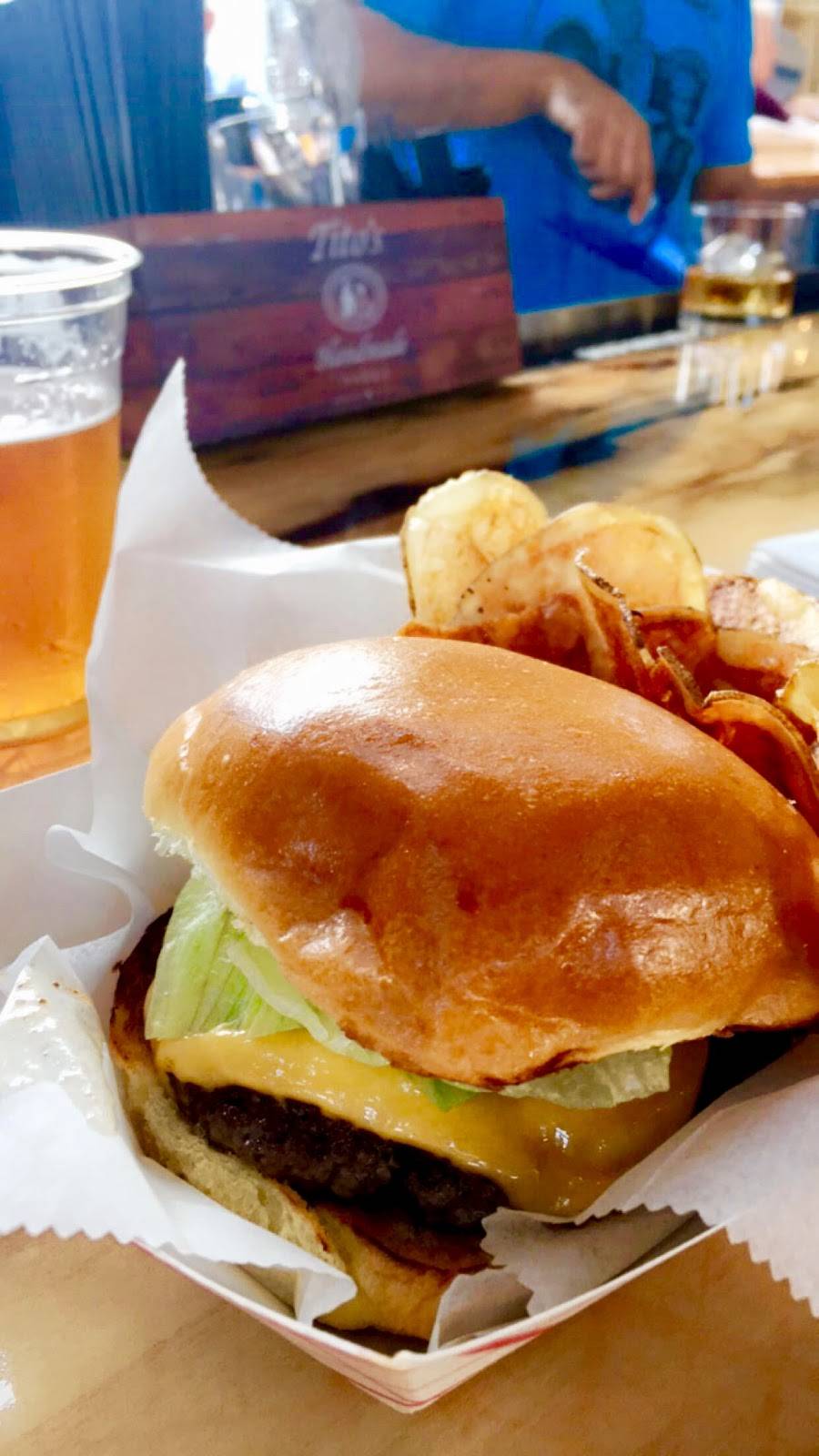 Wet Dog Tavern | restaurant | 2100 Vermont Ave NW, Washington, DC 20001, USA | 2022343334 OR +1 202-234-3334