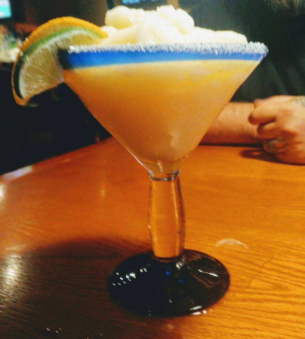 Garfields | restaurant | 67800 Mall Ring Rd # 695, St Clairsville, OH 43950, USA | 7406994778 OR +1 740-699-4778