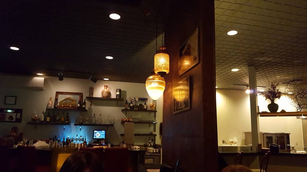 Takis Greek Kitchen | restaurant | 377 Lear Rd, Avon Lake, OH 44012, USA | 4409308888 OR +1 440-930-8888