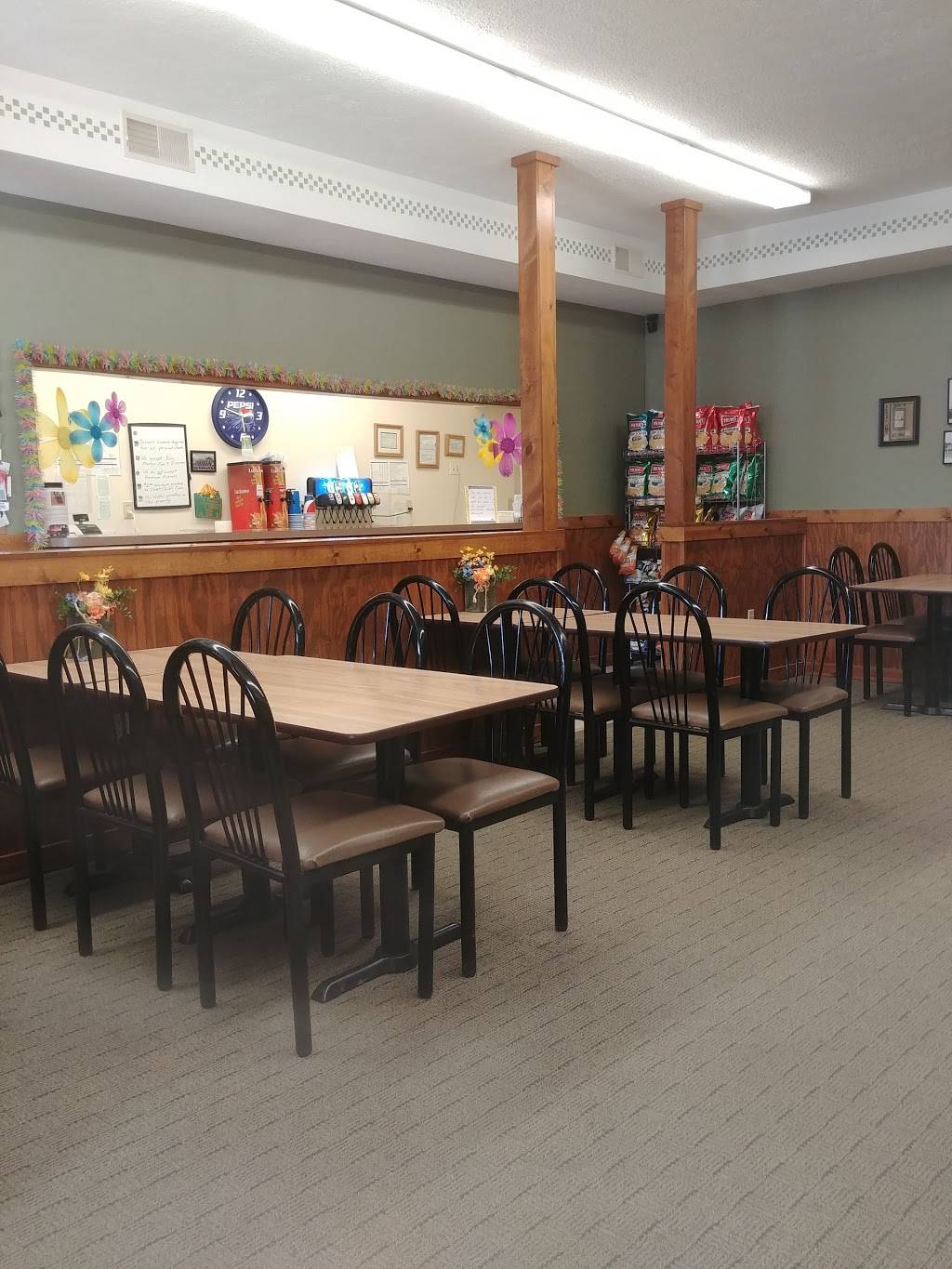 Frankfort Pizza | restaurant | 33 N Main St, Frankfort, OH 45628, USA | 7409984611 OR +1 740-998-4611