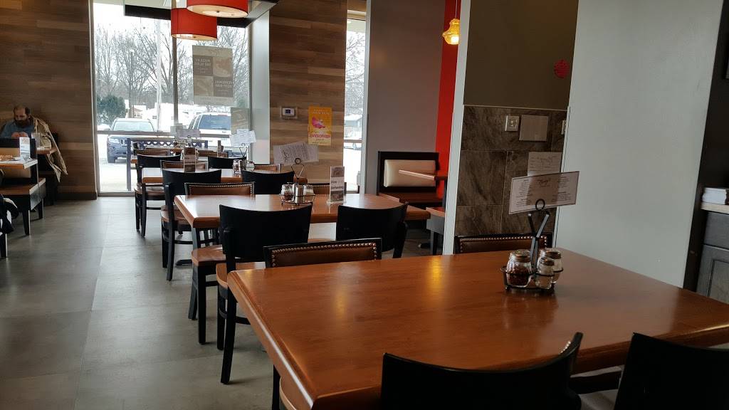 Nancys Pizza | restaurant | 2301 W Monroe St, Springfield, IL 62704, USA | 2176790456 OR +1 217-679-0456