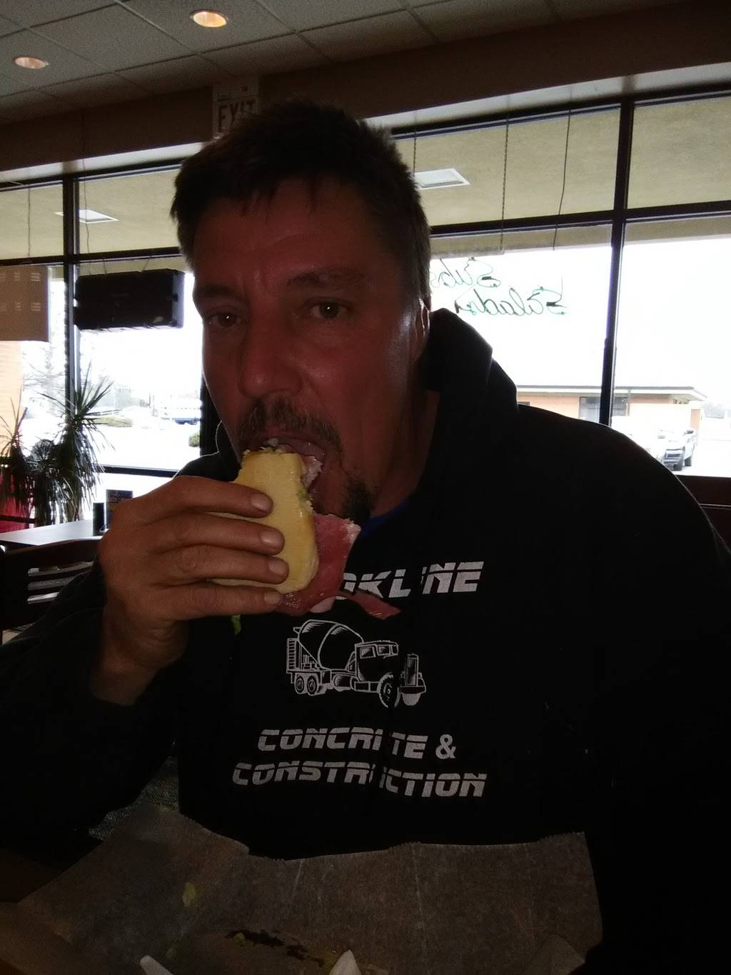 Subbys | restaurant | 276 W Central Ave, Springboro, OH 45066, USA | 9377480485 OR +1 937-748-0485