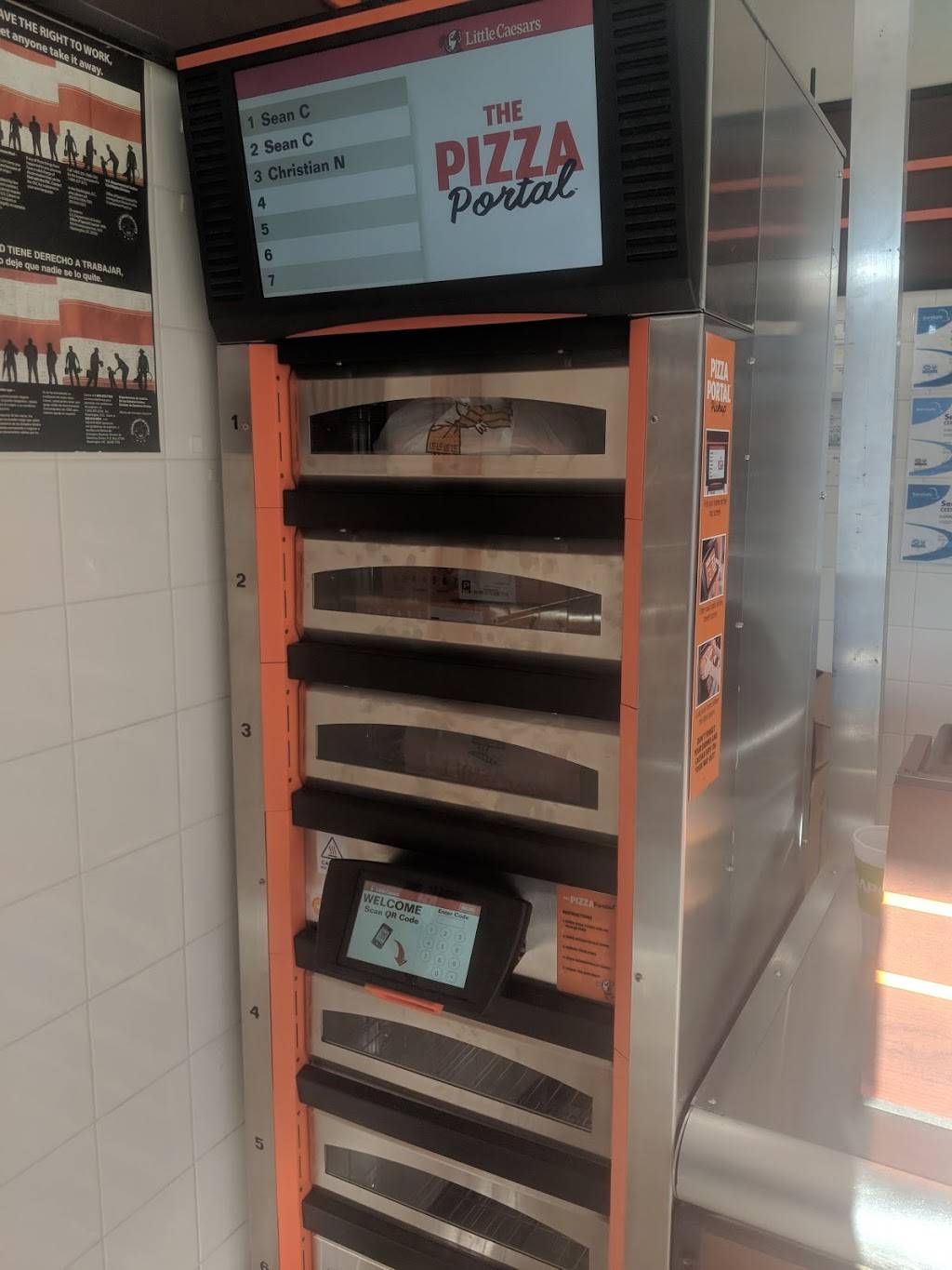 Little Caesars Pizza | meal takeaway | 5510 TN-153, Hixson, TN 37343, USA | 4238750300 OR +1 423-875-0300