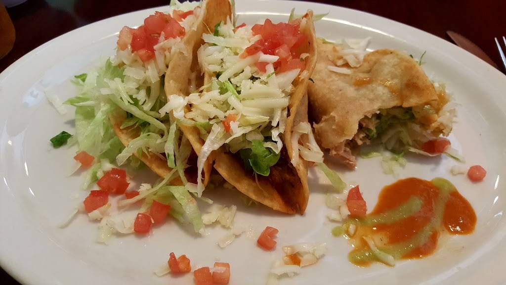 Casa Cruz Restaurant | restaurant | 2579 W Ramsey St, Banning, CA 92220, USA | 9519220123 OR +1 951-922-0123