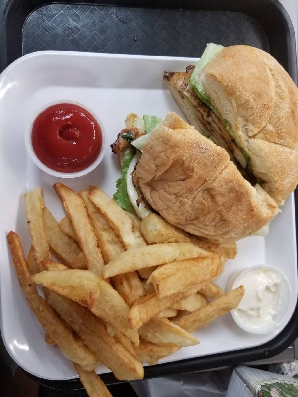 La Fonda Deli, Westbury. | restaurant | 501 Union Ave, Westbury, NY 11590, USA | 5163852500 OR +1 516-385-2500