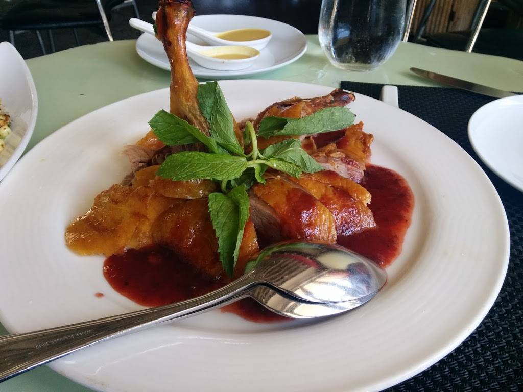 Chinois On Main | restaurant | 2709 Main St, Santa Monica, CA 90405, USA | 3103929025 OR +1 310-392-9025