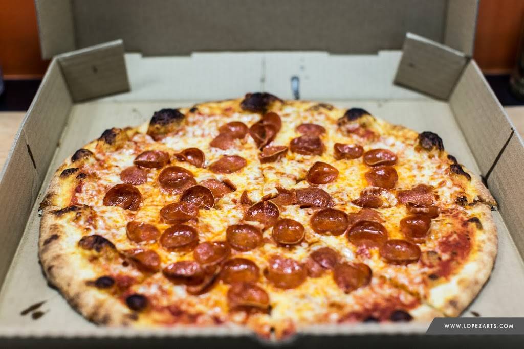 CS New York Pizza | restaurant | 1020 Rockville Pike, Rockville, MD 20852, USA | 3012983650 OR +1 301-298-3650