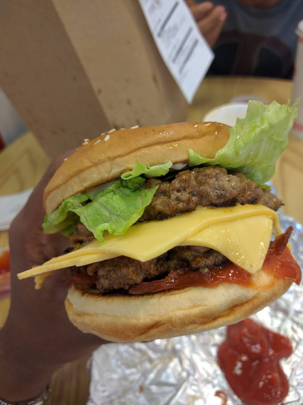 Five Guys | meal takeaway | 4116 Summit Plaza Dr, Louisville, KY 40241, USA | 5024261702 OR +1 502-426-1702